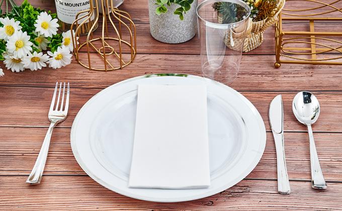 Eenmalige handdoeken voor badkamer, zacht en absorberend papier Gastenhanddoeken Eenmalige decoratieve badkamer handdoeken 1