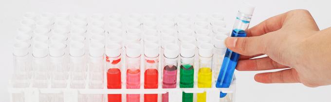 Plastic proefbuizen met rek en dop, 16 x 100 mm met houder voor wetenschappelijke experimenten, Perlen vloeistof 6