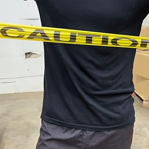 Biogevaar waarschuwingsband met zwarte afdruk, legende "Biohazard - Peligro Biologico" 55 yd. 4