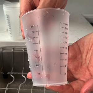 8oz herbruikbare plastic meetbekers Vloeibare verf mengende meetbekers Voor keuken koken 3