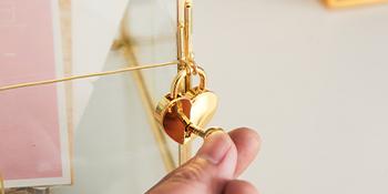 Glazen trouwkaartdoos met slot, grote heldere kaartdoos Goud Messing cadeaubestanddoos met slot voor de bruiloft 5