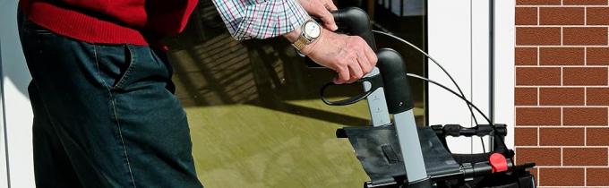 Draagbare urinoirs lekproof 2000 ml 68 oz urineflessen voor mannen 63" lange buis urinoirs voor mannen urine pot buis 0