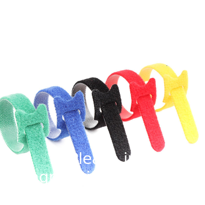 Kleurrijke velcro stropdassen, herbruikbare bevestigingskabelstropdassen, microfiberstof 6-inch hook loop kabelstropdassen Velcrs12mm*150mm