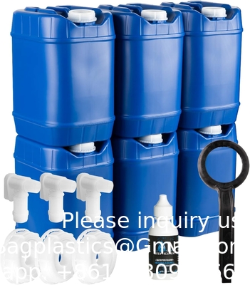 Opstapelbare wateropslagcontainers met deksels, noodwateropslagpakketten, spogots en waterbehoudflessen